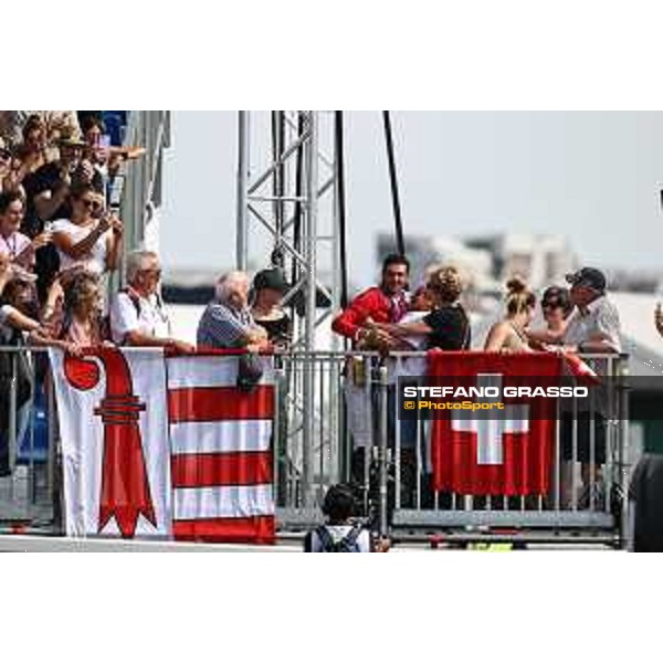 FEI Jumping European Championship Milano 2023 - Milano, San Siro galopp racecourse - 3 September 2023 - ph.Stefano Grasso Steve Guerdat celebrates with his family the victory