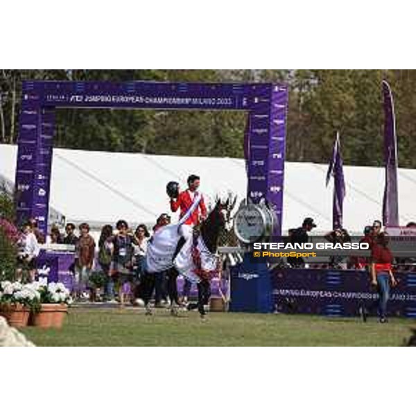 FEI Jumping European Championship Milano 2023 - Milano, San Siro galopp racecourse - 3 September 2023 - ph.Stefano Grasso Guerdat Steve from SUI riding Dynamix de Belheme is FEI Jumping European Champion