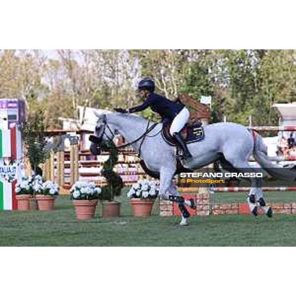 FEI Jumping European Championship - Milano, Milano San Siro racecourse - 1 September 2023 - ph.Stefano Grasso Hellstrom Wilma from SWE riding Cicci BJN