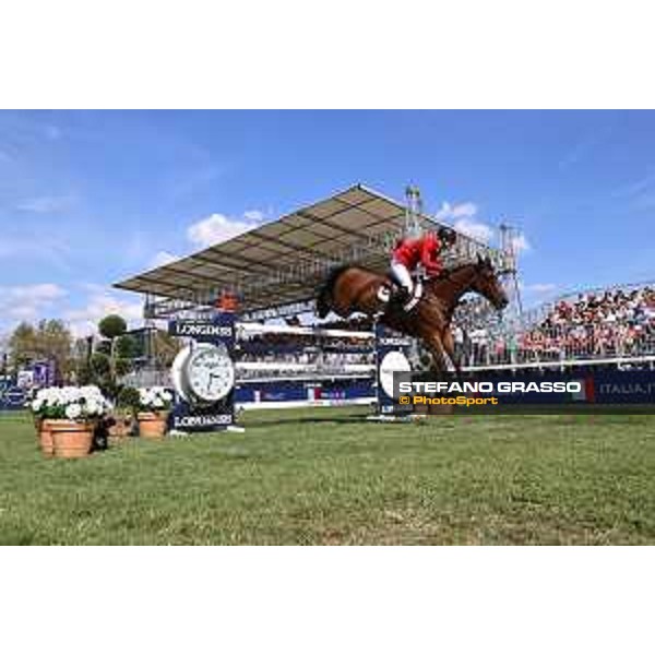 FEI Jumping European Championship - Milano, Milano San Siro racecourse - 1 September 2023 - ph.Stefano Grasso Kuhner Max from AUT riding Elektric Blue P
