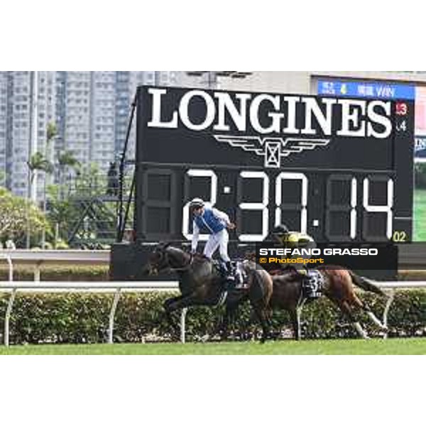 Longines Hong Kong International Races of Hong Kong - - Hong Kong, Sha Tin - 10 December 2023 - ph.Stefano Grasso/Longines Maxim Guyon on Junk wins the Longines Hong Kong Vase