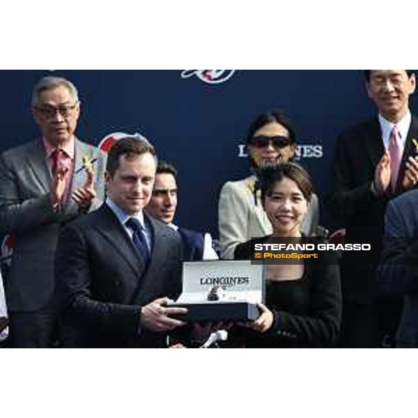 Longines Hong Kong International Races of Hong Kong - - Hong Kong, Sha Tin - 10 December 2023 - ph.Stefano Grasso/Longines Maxim Guyon on Junk wins the Longines Hong Kong Vase