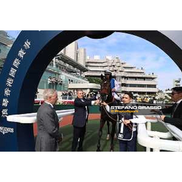 Longines Hong Kong International Races of Hong Kong - - Hong Kong, Sha Tin - 10 December 2023 - ph.Stefano Grasso/Longines Maxim Guyon on Junk wins the Longines Hong Kong Vase