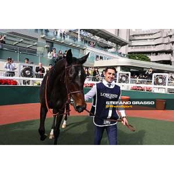 Longines Hong Kong International Races of Hong Kong - - Hong Kong, Sha Tin - 10 December 2023 - ph.Stefano Grasso/Longines Maxim Guyon on Junk wins the Longines Hong Kong Vase