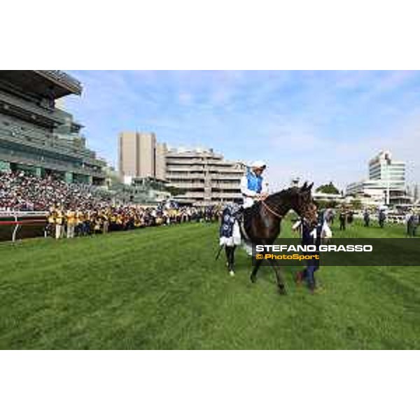 Longines Hong Kong International Races of Hong Kong - - Hong Kong, Sha Tin - 10 December 2023 - ph.Stefano Grasso/Longines Maxim Guyon on Junk wins the Longines Hong Kong Vase