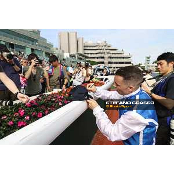 Longines Hong Kong International Races of Hong Kong - - Hong Kong, Sha Tin - 10 December 2023 - ph.Stefano Grasso/Longines Maxim Guyon on Junk wins the Longines Hong Kong Vase