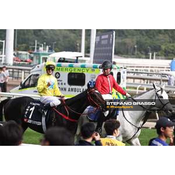 Longines Hong Kong International Races of Hong Kong - - Hong Kong, Sha Tin - 10 December 2023 - ph.Stefano Grasso/Longines Zac Purton on Lucky Sweynesse wins the Longines Hong Kong Sprint