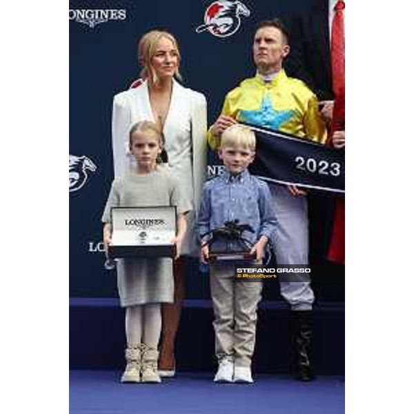 Longines Hong Kong International Races of Hong Kong - - Hong Kong, Sha Tin - 10 December 2023 - ph.Stefano Grasso/Longines Zac Purton on Lucky Sweynesse wins the Longines Hong Kong Sprint