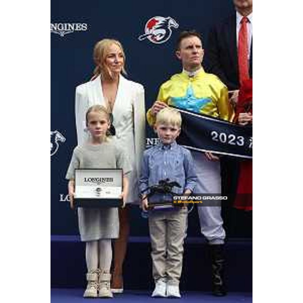 Longines Hong Kong International Races of Hong Kong - - Hong Kong, Sha Tin - 10 December 2023 - ph.Stefano Grasso/Longines Zac Purton on Lucky Sweynesse wins the Longines Hong Kong Sprint