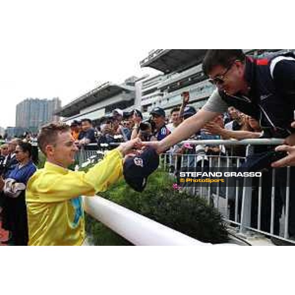 Longines Hong Kong International Races of Hong Kong - - Hong Kong, Sha Tin - 10 December 2023 - ph.Stefano Grasso/Longines Zac Purton on Lucky Sweynesse wins the Longines Hong Kong Sprint