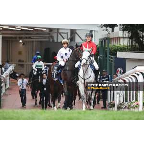 Longines Hong Kong International Races of Hong Kong - - Hong Kong, Sha Tin - 10 December 2023 - ph.Stefano Grasso/Longines Vincent Ho on Golden Sixty wins the Longines Hong Kong Mile