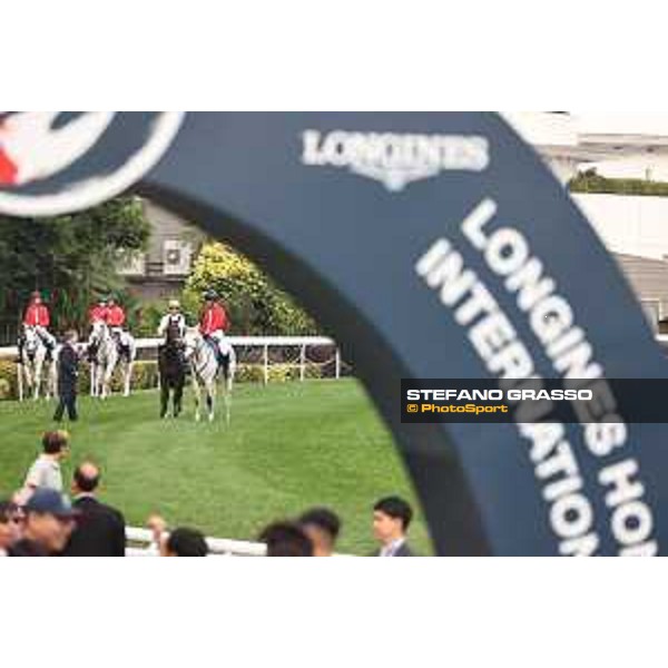 Longines Hong Kong International Races of Hong Kong - - Hong Kong, Sha Tin - 10 December 2023 - ph.Stefano Grasso/Longines Vincent Ho on Golden Sixty wins the Longines Hong Kong Mile