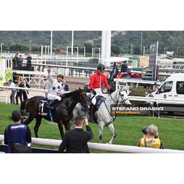 Longines Hong Kong International Races of Hong Kong - - Hong Kong, Sha Tin - 10 December 2023 - ph.Stefano Grasso/Longines Vincent Ho on Golden Sixty wins the Longines Hong Kong Mile