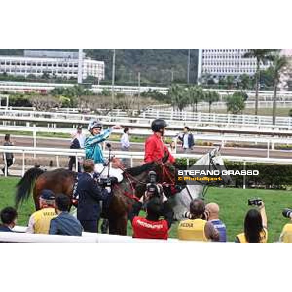 Longines Hong Kong International Races of Hong Kong - - Hong Kong, Sha Tin - 10 December 2023 - ph.Stefano Grasso/Longines James McDonald on Romantic Warrior wins the Longines Hong Kong Cup