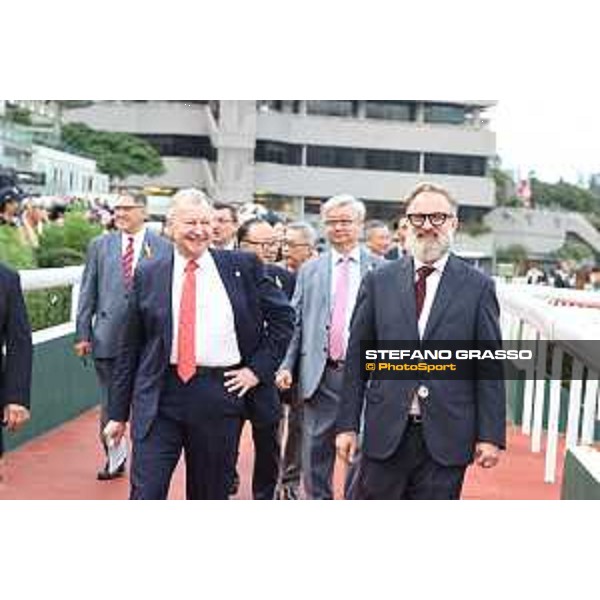 Longines Hong Kong International Races of Hong Kong - - Hong Kong, Sha Tin - 10 December 2023 - ph.Stefano Grasso/Longines James McDonald on Romantic Warrior wins the Longines Hong Kong Cup