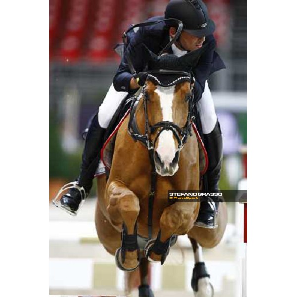 Giuseppe Rolli on Okinawa du Hussoit wins the Prix nr. 1 Jumping Verona - Rolex Fei World Cup tm Verona, 6th nov. 2009 ph. Fieracavalli/Stefano Grasso