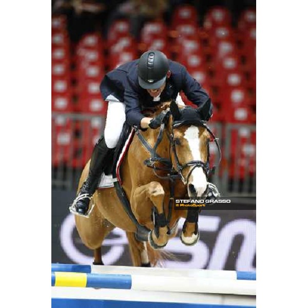 Giuseppe Rolli on Okinawa du Hussoit wins the Prix nr. 1 Jumping Verona - Rolex Fei World Cup tm Verona, 6th nov. 2009 ph. Fieracavalli/Stefano Grasso