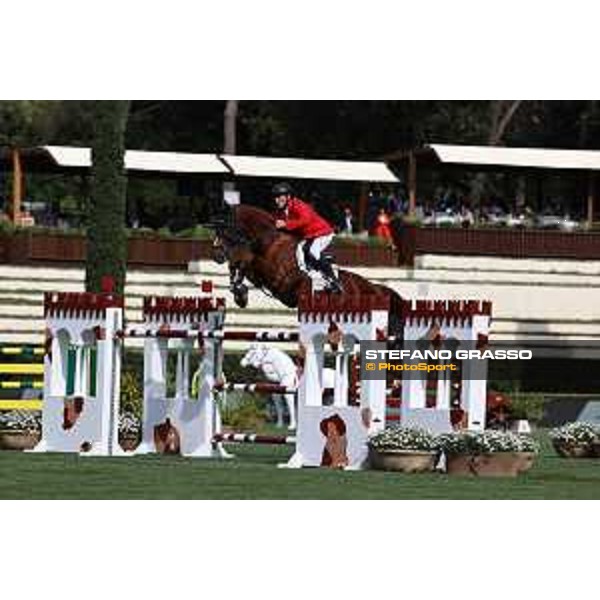 Piazza di Siena 2024 - Roma, Villa Borghese - 24 May 2024 - ph.Stefano Grasso Gerfried Puck AUT Equitron Naxcel V