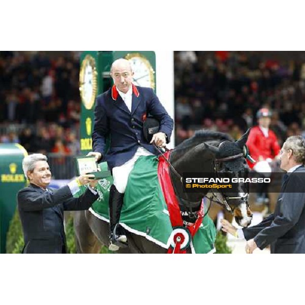 Michael Whitaker and Insultech Amai winners the Jumping Verona - Rolex Fei World Cup tm 2009 with dott. Marini of Rolex Italia and Capt. John Roche Verona, 8th nov. 2009 ph.Fieracavalli/Stefano Grasso