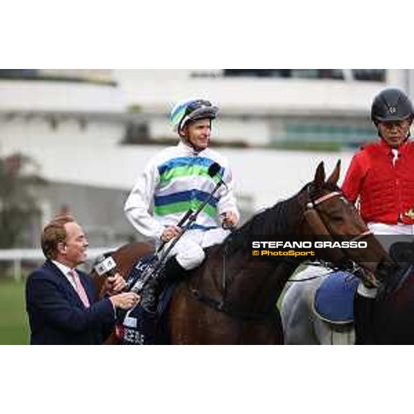 LHKIR 2024 of Hong Kong - - Hong Kong, Sha Tin racecourse - 8 December 2024 - ph.Stefano Grasso/Longines James McDonald on Voyage Bubble wins the Longines Hong Kong Mile