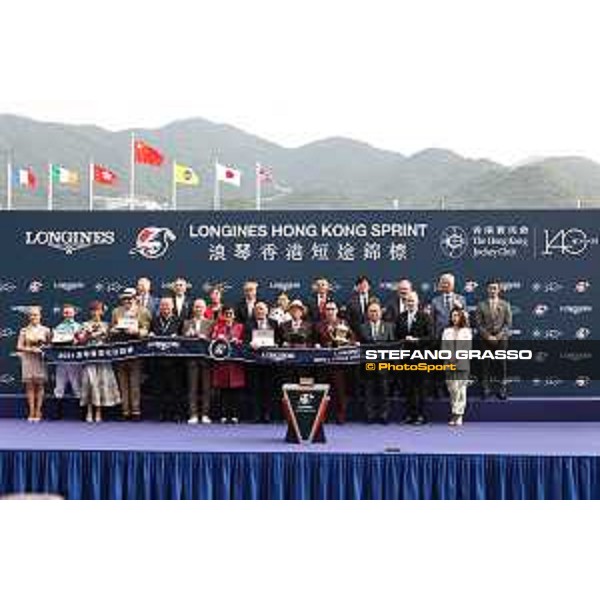 LHKIR 2024 of Hong Kong - - Hong Kong, Sha Tin racecourse - 8 December 2024 - ph.Stefano Grasso/Longines Zac Purton on Ka Ying Rising wins the Longines Hong Kong Sprint