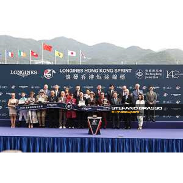 LHKIR 2024 of Hong Kong - - Hong Kong, Sha Tin racecourse - 8 December 2024 - ph.Stefano Grasso/Longines Zac Purton on Ka Ying Rising wins the Longines Hong Kong Sprint