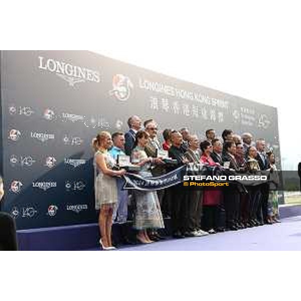 LHKIR 2024 of Hong Kong - - Hong Kong, Sha Tin racecourse - 8 December 2024 - ph.Stefano Grasso/Longines Zac Purton on Ka Ying Rising wins the Longines Hong Kong Sprint