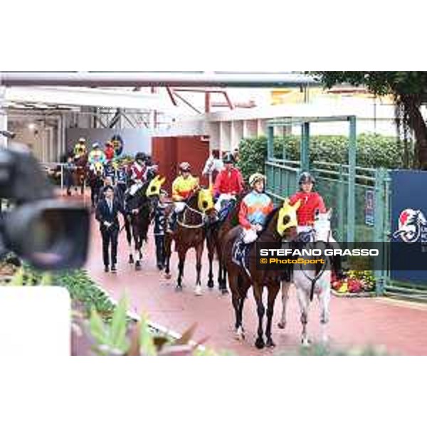 LHKIR 2024 of Hong Kong - - Hong Kong, Sha Tin racecourse - 8 December 2024 - ph.Stefano Grasso/Longines Zac Purton on Ka Ying Rising wins the Longines Hong Kong Sprint