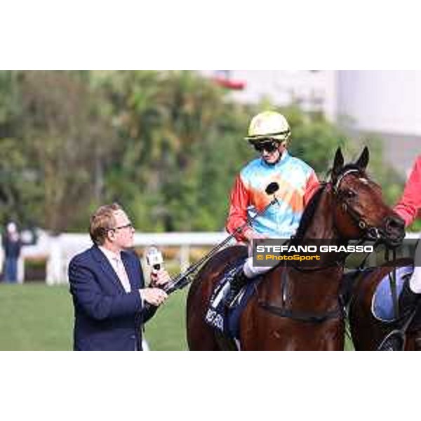 LHKIR 2024 of Hong Kong - - Hong Kong, Sha Tin racecourse - 8 December 2024 - ph.Stefano Grasso/Longines Zac Purton on Ka Ying Rising wins the Longines Hong Kong Sprint