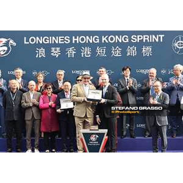 LHKIR 2024 of Hong Kong - - Hong Kong, Sha Tin racecourse - 8 December 2024 - ph.Stefano Grasso/Longines Zac Purton on Ka Ying Rising wins the Longines Hong Kong Sprint