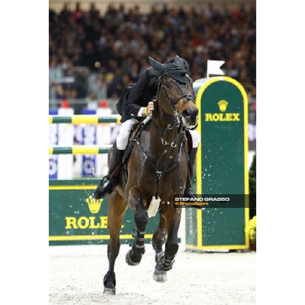 Gilbert Bockmann on No Fathers\'s Girl 2nd in the Jumping Verona - Rolex Fei World Cup tm 2009 Verona, 8th nov. 2009 ph.Fieracavalli/Stefano Grasso