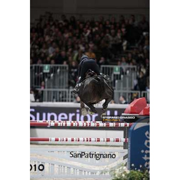 Emilio Bicocchi on Jeckerson Kapitol d\' Argonne Jumping Verona - Rolex Fei World Cup tm 2009 Verona, 8th nov. 2009 ph. Fieracavalli/Stefano Grasso