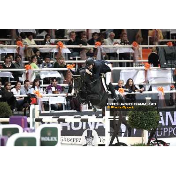 Giuseppe Rolli on Jericho de la Vie Jumping Verona - Rolex Fei World Cup tm 2009 Verona, 8th nov. 2009 ph. Fieracavalli/Stefano Grasso