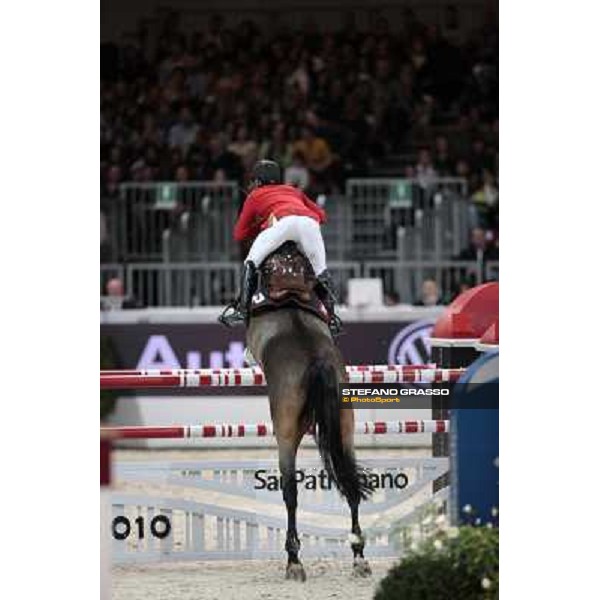 Pius Schwizer on Carlina Jumping Verona - Rolex Fei World Cup tm 2009 Verona, 8th nov. 2009 ph. Fieracavalli/Stefano Grasso