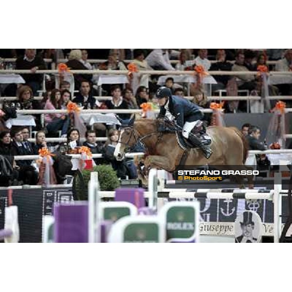 Simon Delestre on Melodie Ardente Jumping Verona - Rolex Fei World Cup tm 2009 Verona, 8th nov. 2009 ph. Fieracavalli/Stefano Grasso