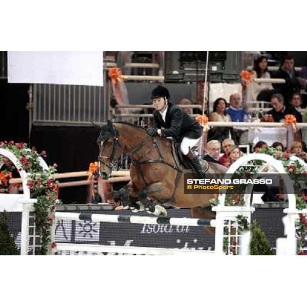 Leon Thijssen on Olaf Jumping Verona - Rolex Fei World Cup tm 2009 Verona, 8th nov. 2009 ph. Fieracavalli/Stefano Grasso