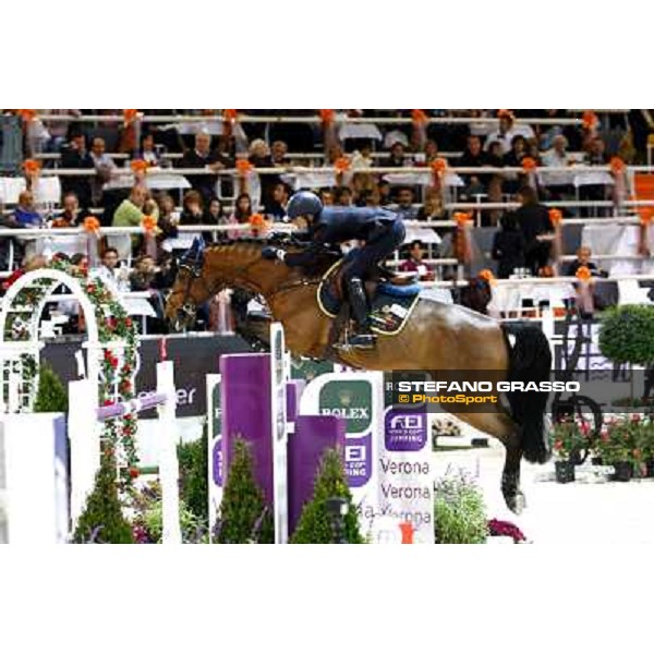 Giulia Martinengo on Loro Piana Athletica Jumping Verona - Rolex Fei World Cup tm 2009 Verona, 8th nov. 2009 ph. Fieracavalli/Stefano Grasso