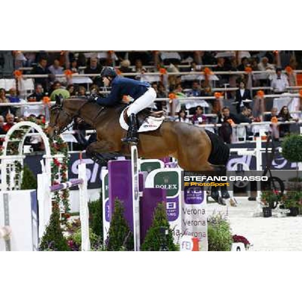 Lauren Hough on Quick Study Jumping Verona - Rolex Fei World Cup tm 2009 Verona, 8th nov. 2009 ph. Fieracavalli/Stefano Grasso