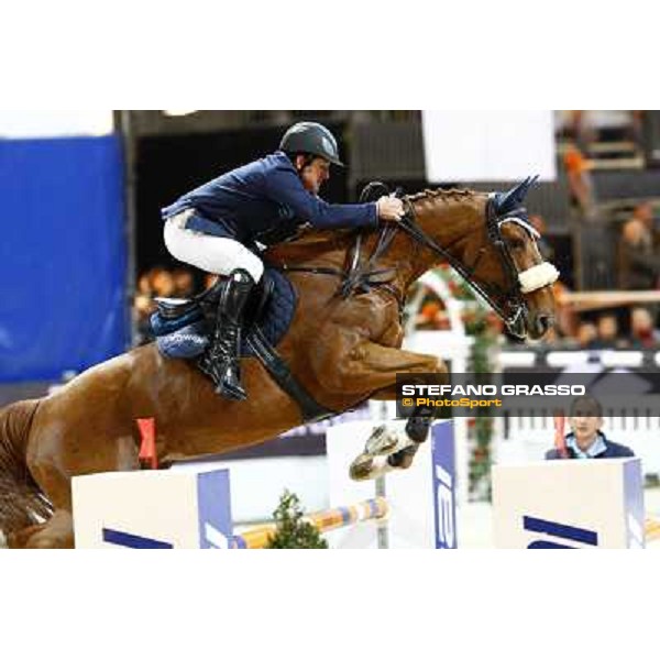 Gianni Giovoni on Joyau d\' Opal Jumping Verona - Rolex Fei World Cup tm 2009 Verona, 8th nov. 2009 ph. Fieracavalli/Stefano Grasso