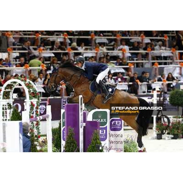 Julien Epaillard on Latina du Pitray Jumping Verona - Rolex Fei World Cup tm 2009 Verona, 8th nov. 2009 ph. Fieracavalli/Stefano Grasso