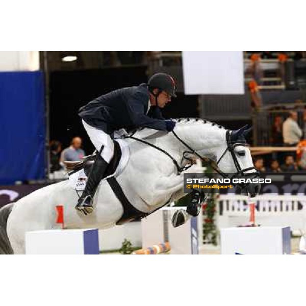 Albert Zoer on Uruguay Jumping Verona - Rolex Fei World Cup tm 2009 Verona, 8th nov. 2009 ph. Fieracavalli/Stefano Grasso