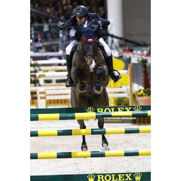 Eric Van der Vleuten on VDL Groep Tomboy Jumping Verona - Rolex Fei World Cup tm 2009 Verona, 8th nov. 2009 ph. Fieracavalli/Stefano Grasso