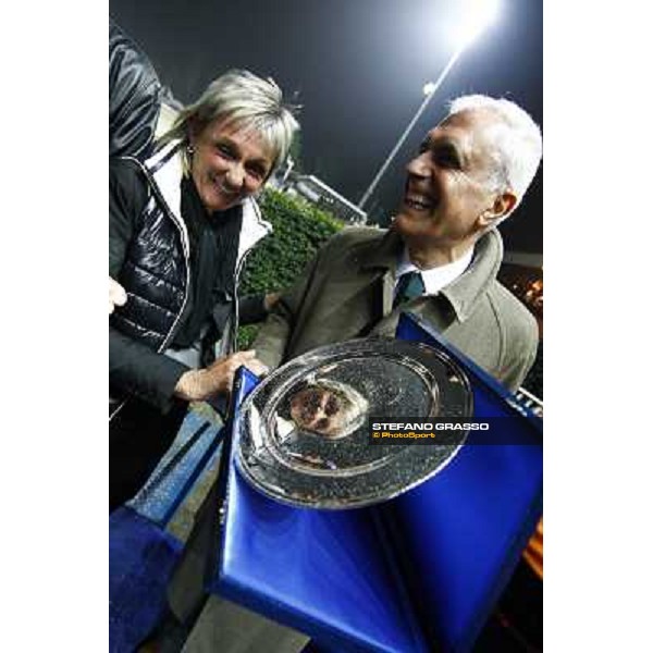 Sandro Viani and the owner of Nieves Vl winner of Gran Criterium \'Memorial Piero Biondi\' Milan, San Siro 15th nov. 2009 ph. Stefano Grasso