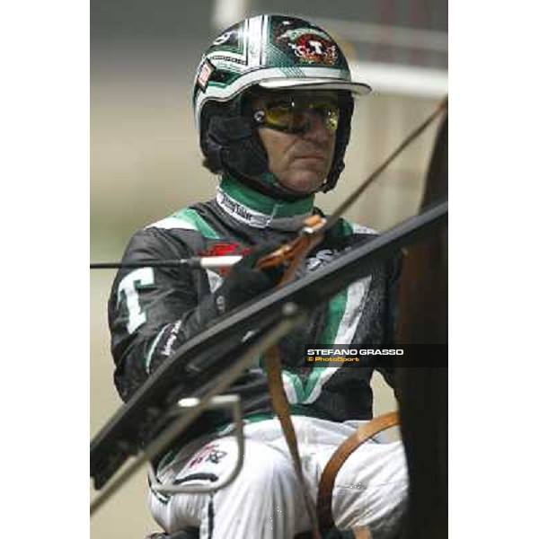 Johnny Takter prepares to start at the Gran Criterium \'Memorial Piero Biondi\' Milan San Siro, 15th nov. 2009 ph. Stefano Grasso