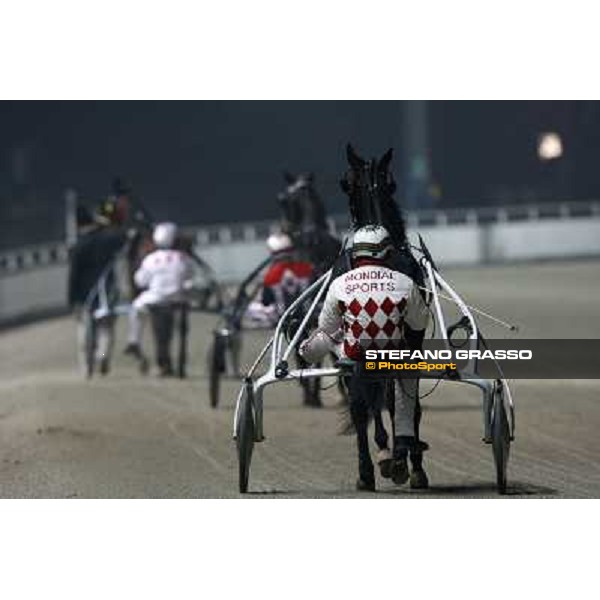 Giampaolo Minnucci with Nemon Winner Sm prepares to start at the Gran Criterium \'Memorial Piero Biondi\' Milan San Siro, 15th nov. 2009 ph. Stefano Grasso