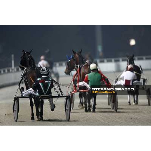 Johnny Takter with Noak Lb and others prepare to start at the Gran Criterium \'Memorial Piero Biondi\' Milan San Siro, 15th nov. 2009 ph. Stefano Grasso