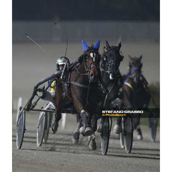 Andrea Guzzinati with Nieves Vl goes to win the Gran Criterium \'Memorial Piero Biondi\' Milan San Siro, 15th nov. 2009 ph. Stefano Grasso