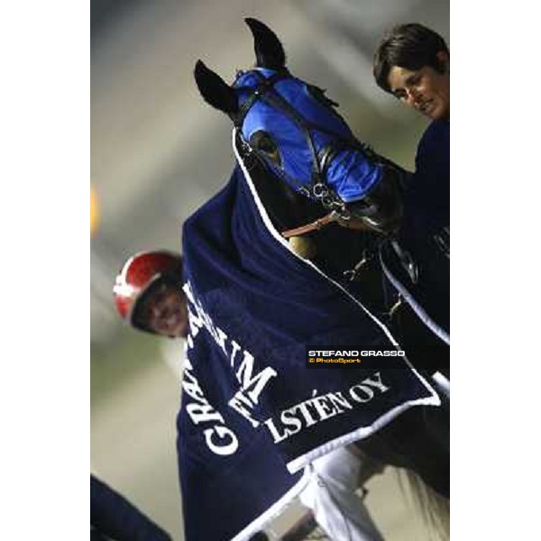 Marino Lovera and Naama Bat after winning the Gran Criterium \'Filly\' Milan San Siro, 15th nov. 2009 ph. Stefano Grasso