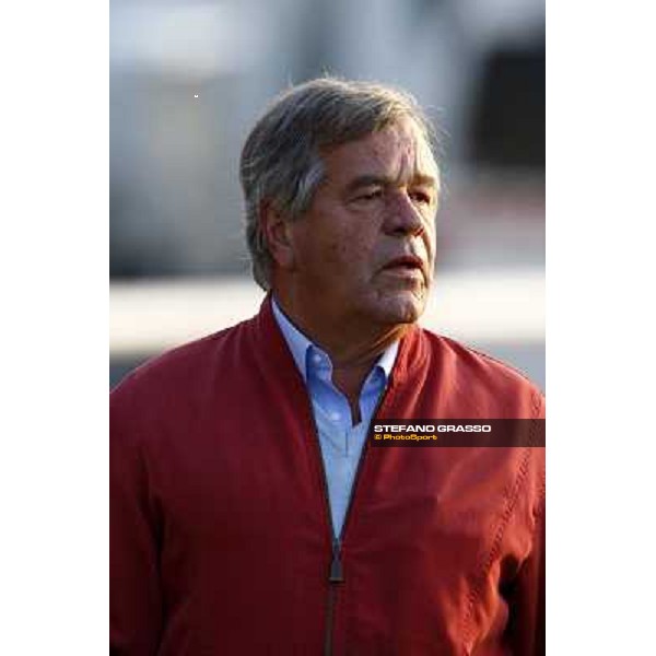 Sir Michael Stoute pictured before the morning track works at Fuchu racecourse Tokyo, 27th nov. 2009 ph. Stefano Grasso