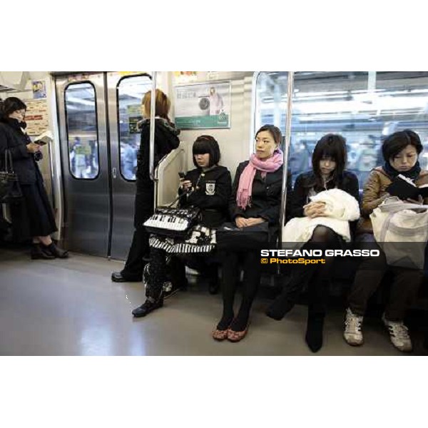 on the train going to Kamakura Kamakura - Kanagawa, 28th nov. 2009 ph. Stefano Grasso